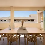 Superb Flat 200 From Beach, 10 Min To Downtown