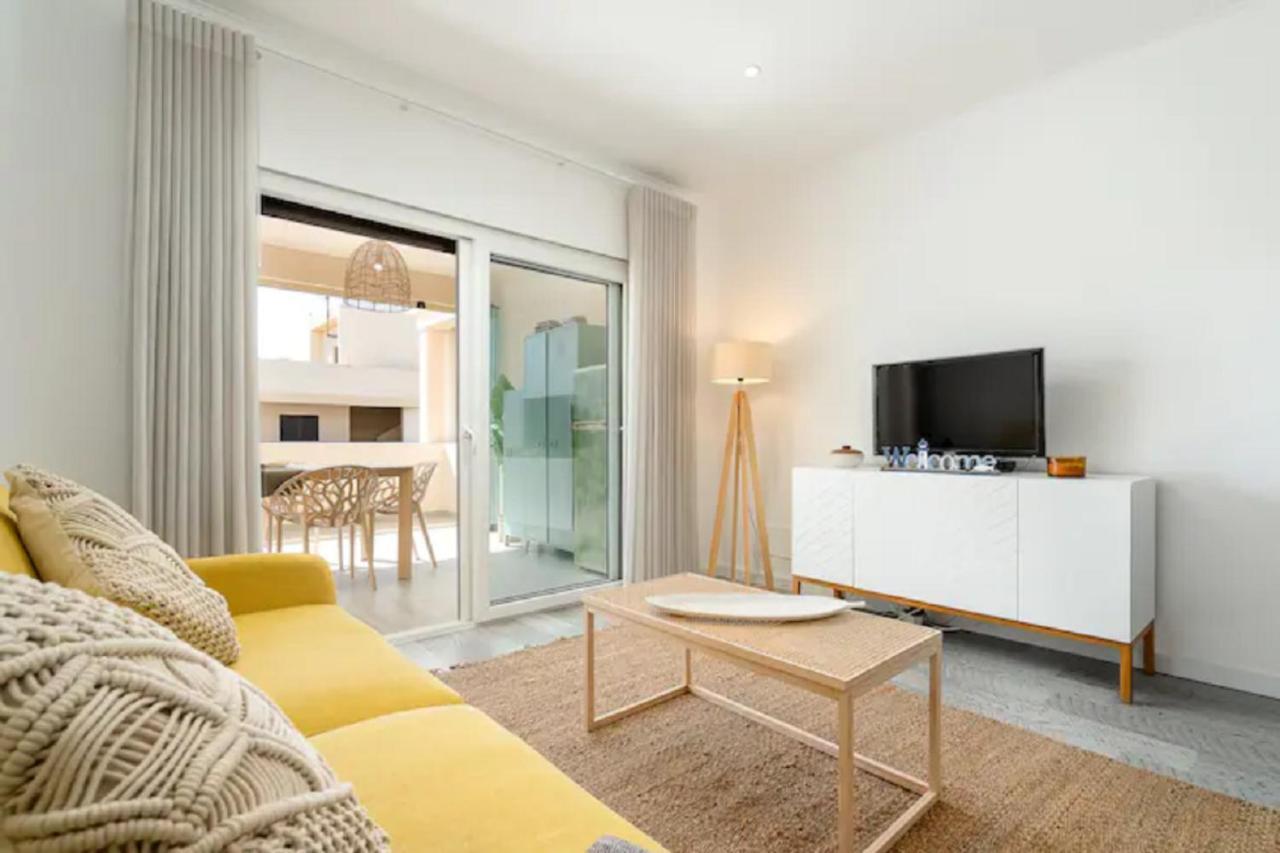 Superb Flat 200 From Beach, 10 Min To Downtown Apartment *