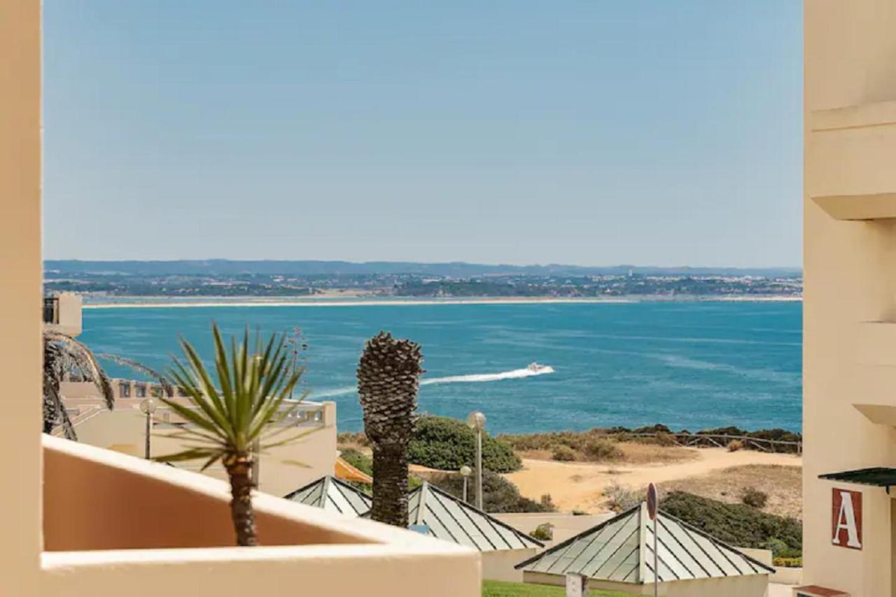 Apartment Superb Flat 200 From Beach, 10 Min To Downtown